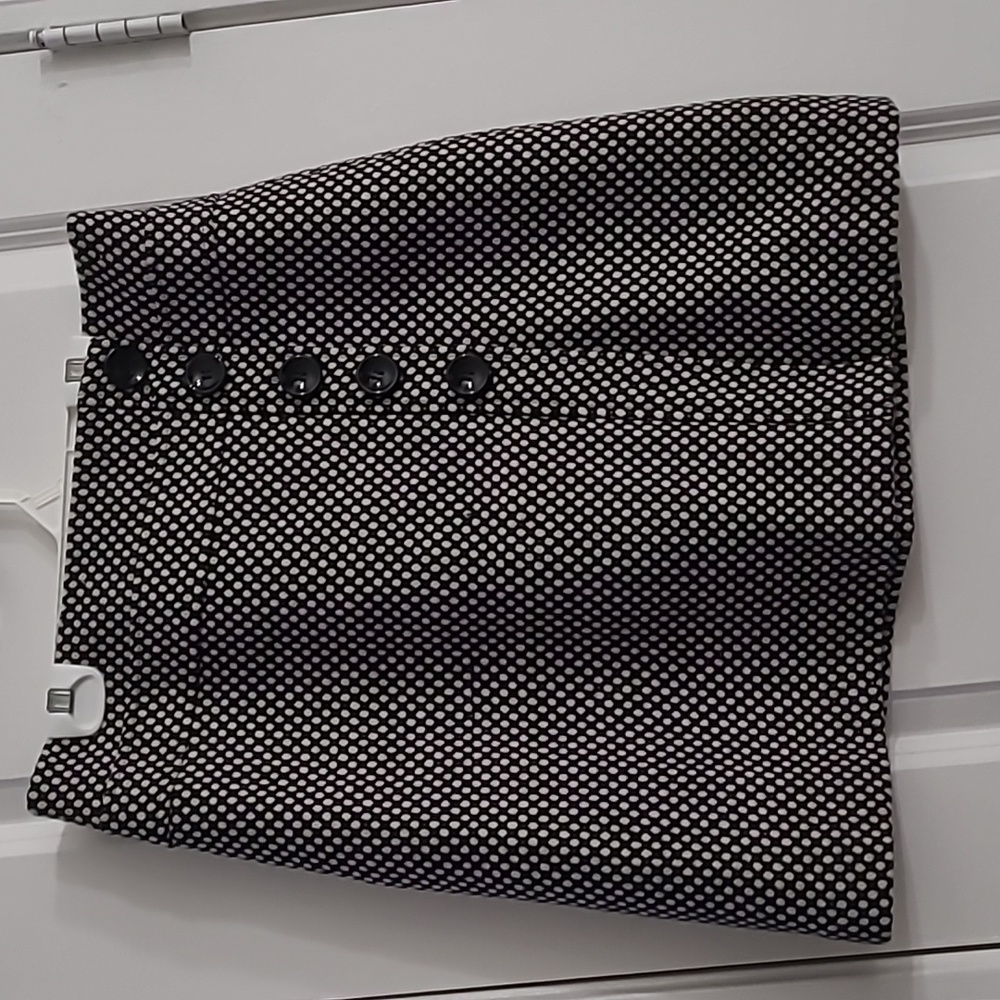 Talbot's polka dot skirt with buttons